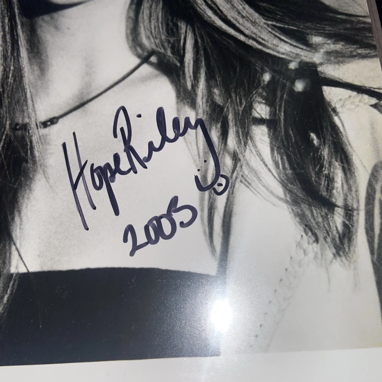 Riley Reid — Hope Riley -Signed 8x10 color Photo the holiday, how I met your mother, 17 again, изображение 2