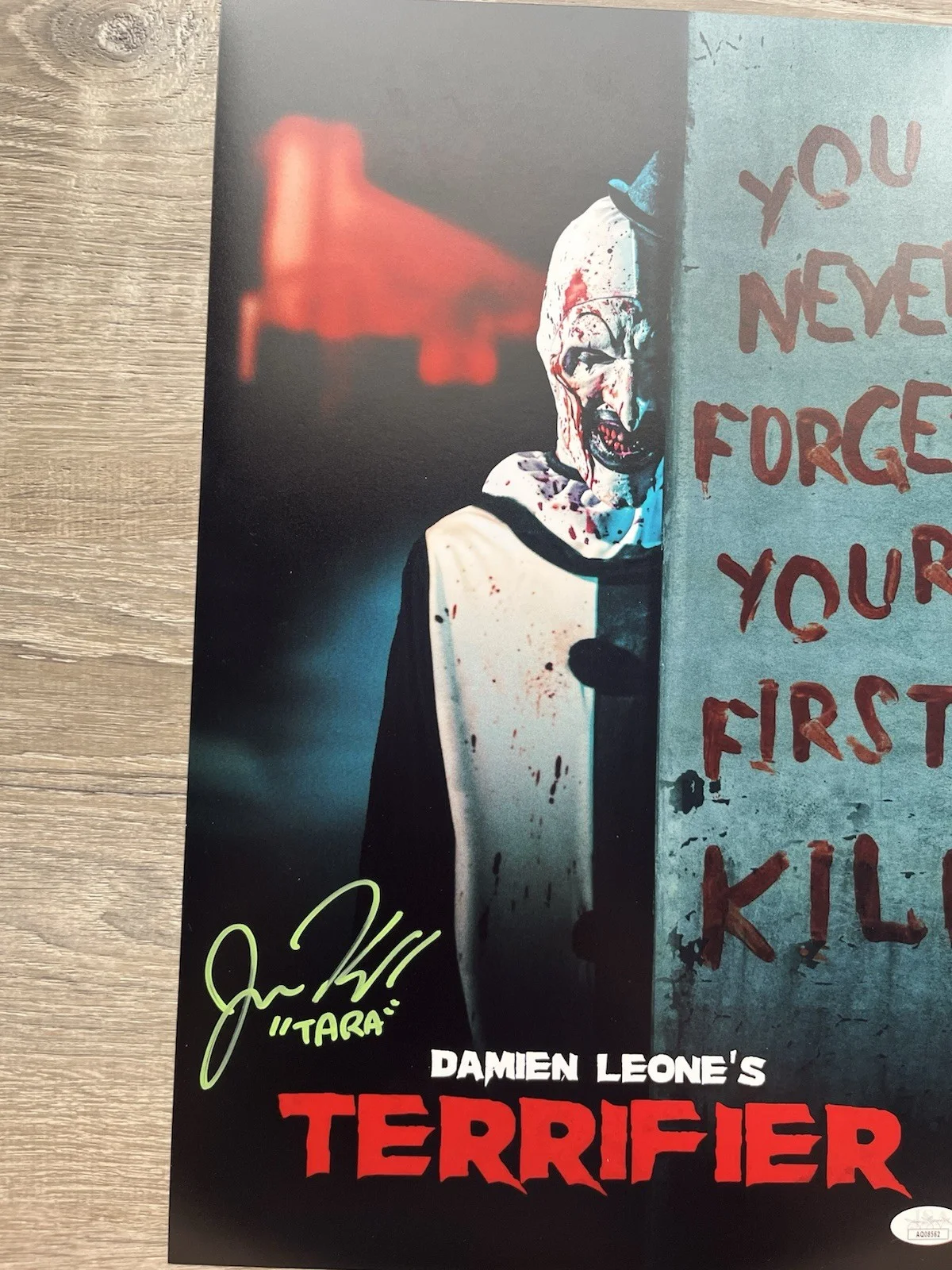 Jenna Kanell — Jenna Kanell Signed Terrifier 11x17 Photo JSA COA Tara Heyes Art The Clown, изображение 5