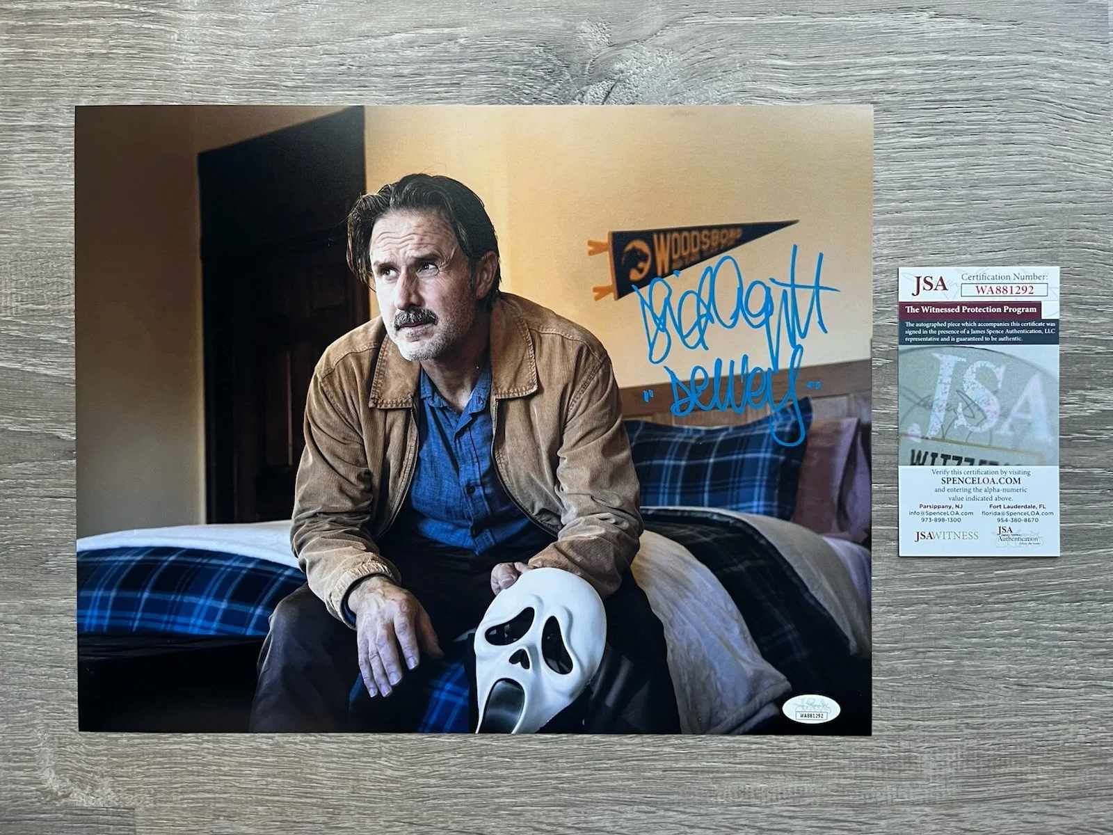 David Arquette — David Arquette Signed Scream 11x14 Photo JSA COA Dewey Riley Ghostface Horror