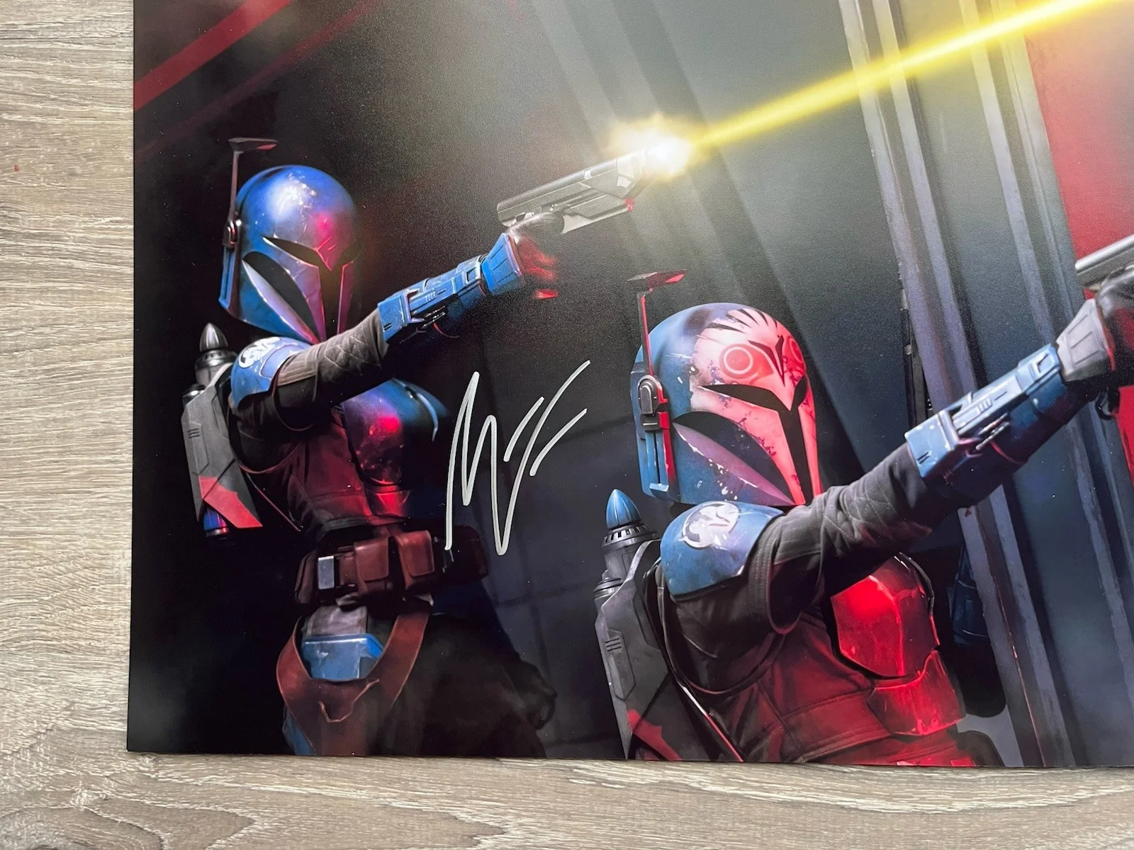 Mercedes Varnado — Mercedes Varnado Signed 11x17 Photo JSA COA Star Wars Mandalorian Sasha Banks, изображение 3
