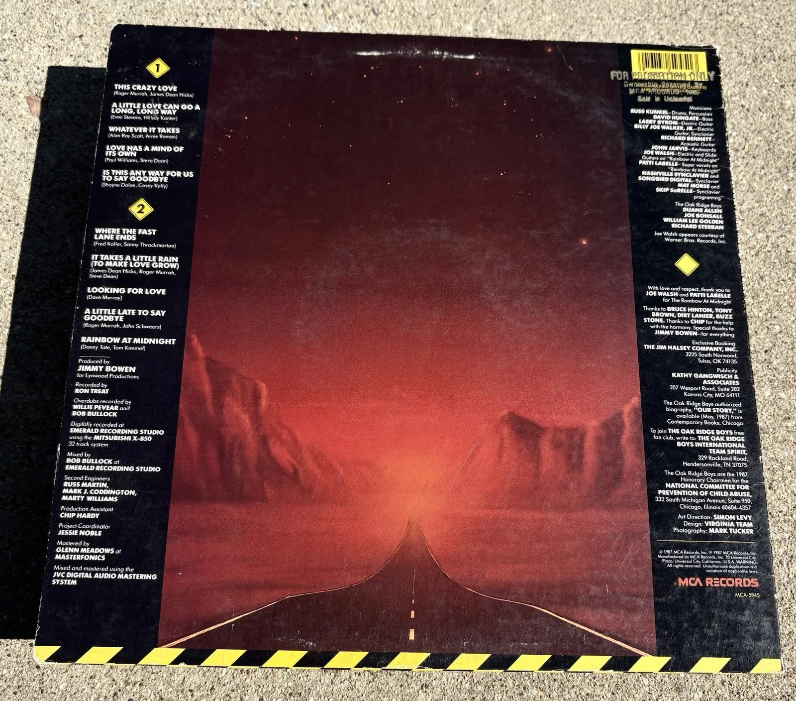 THE OAK RIDGE BOYS SIGNED Vinyl Where The Fast Lane Ends, изображение 2