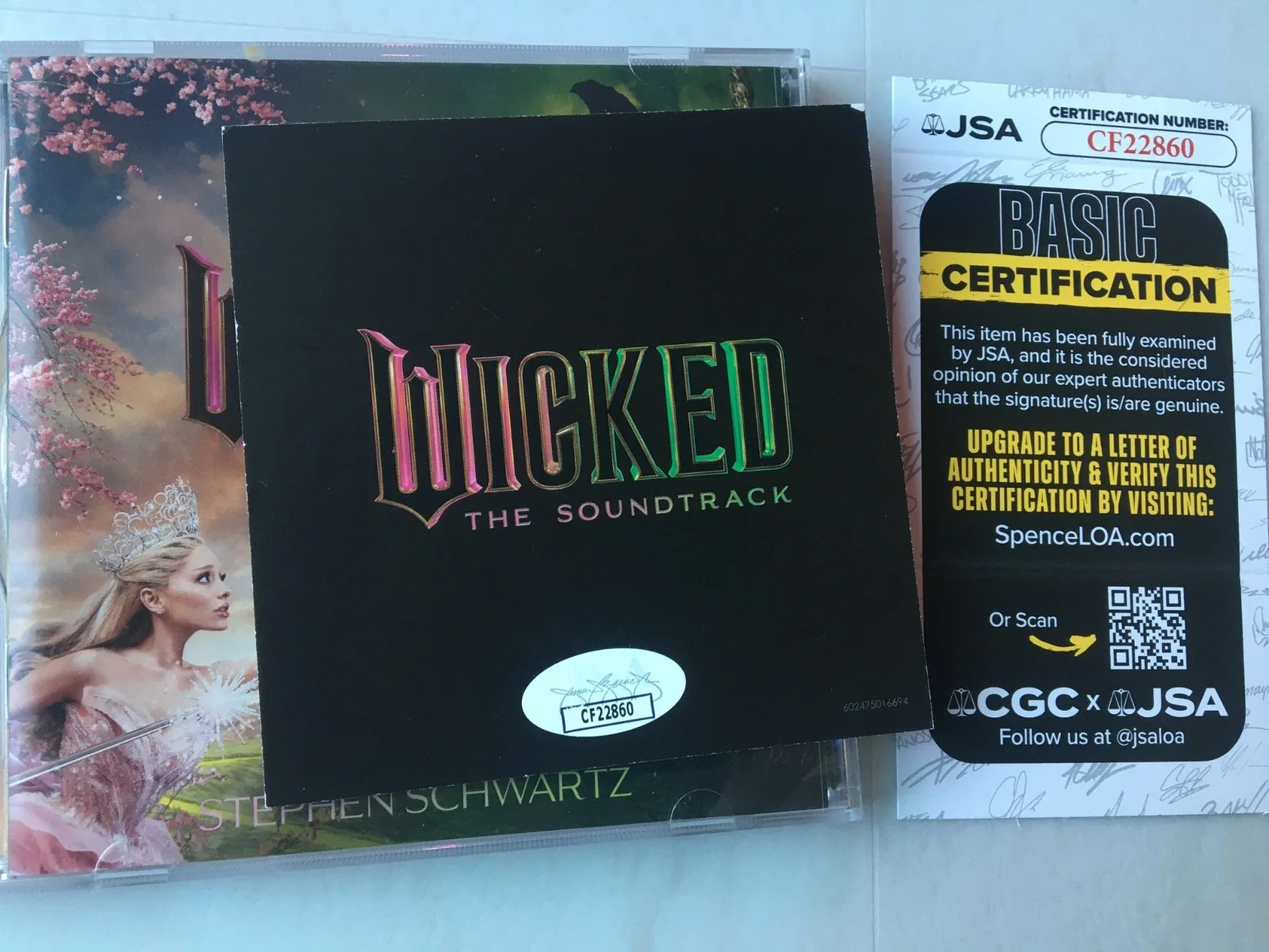 Ariana Grande Cynthia Erivo Signed Wicked CD JSA COA NICE Autograph ! No Vinyl, изображение 2