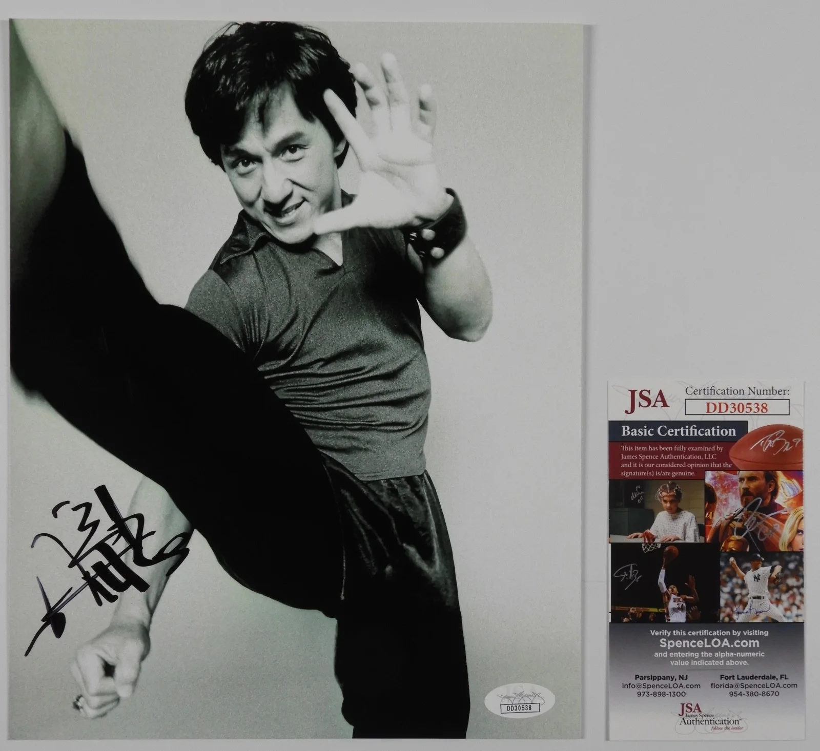 Jackie Chan JSA Signed Autograph 8 x 10 photo, image 2