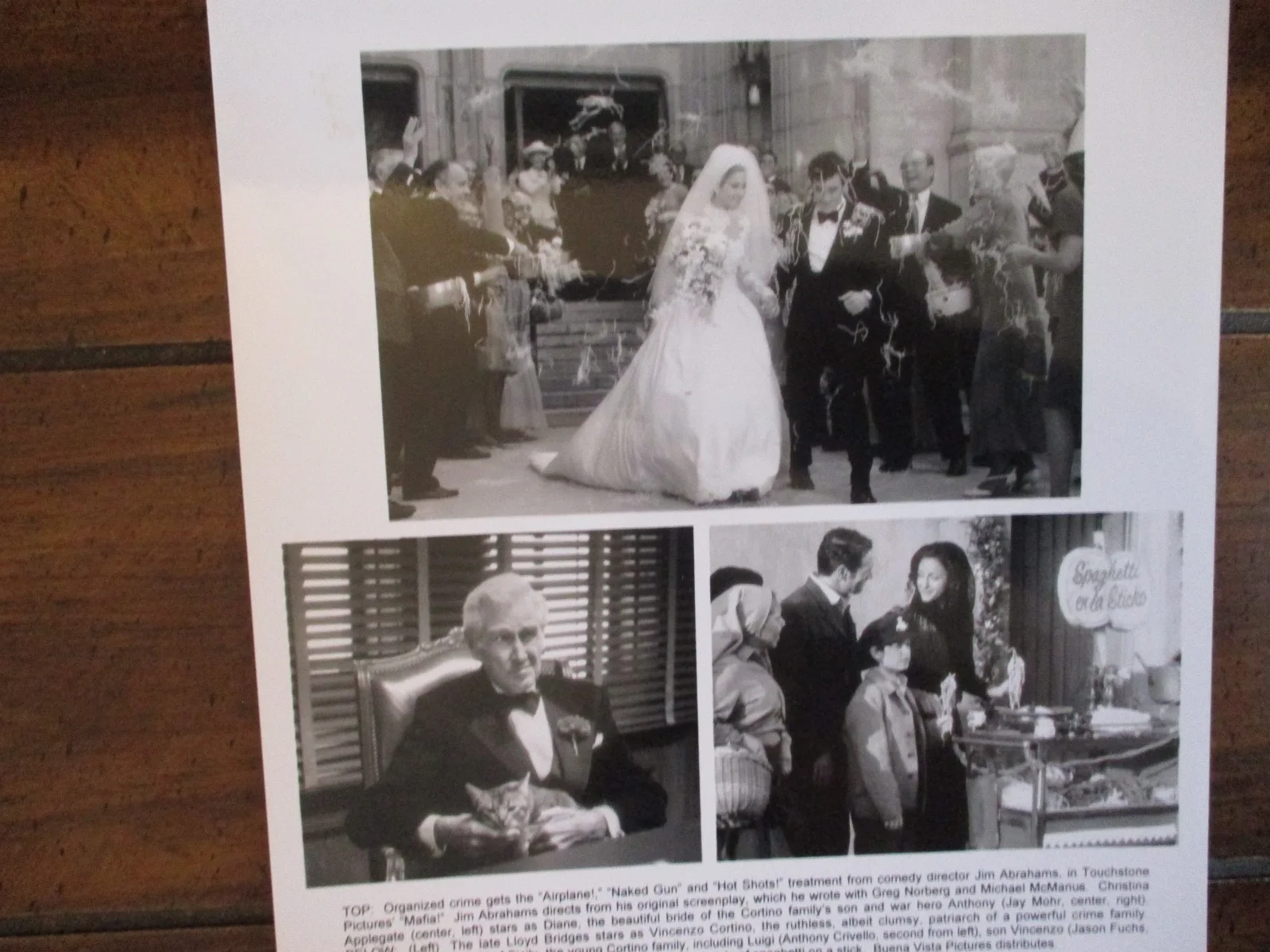 Christina Applegate/Jay Mohr/LLoyd Bridges/Sofia Milos (MAFIA!)1998 8 x 10 Photo, image 2