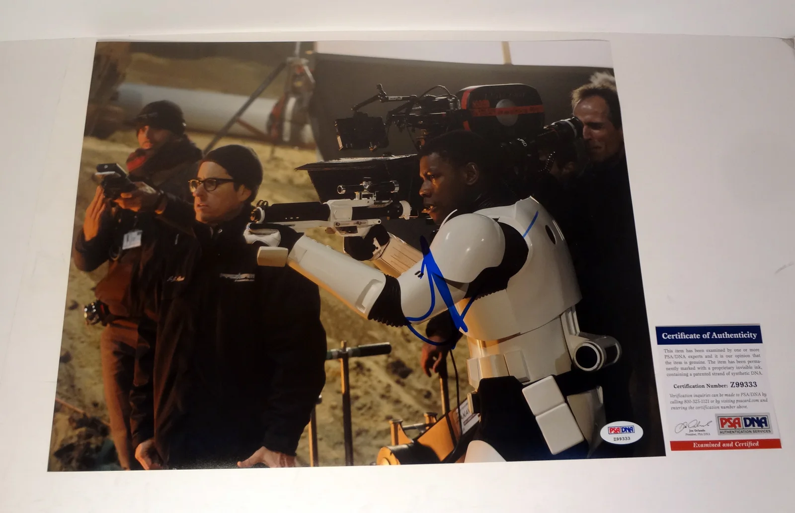 JJ Abrams — JJ Abrams Star Wars The Force Awakens Signed Autograph 11x14 Photo PSA/DNA COA O