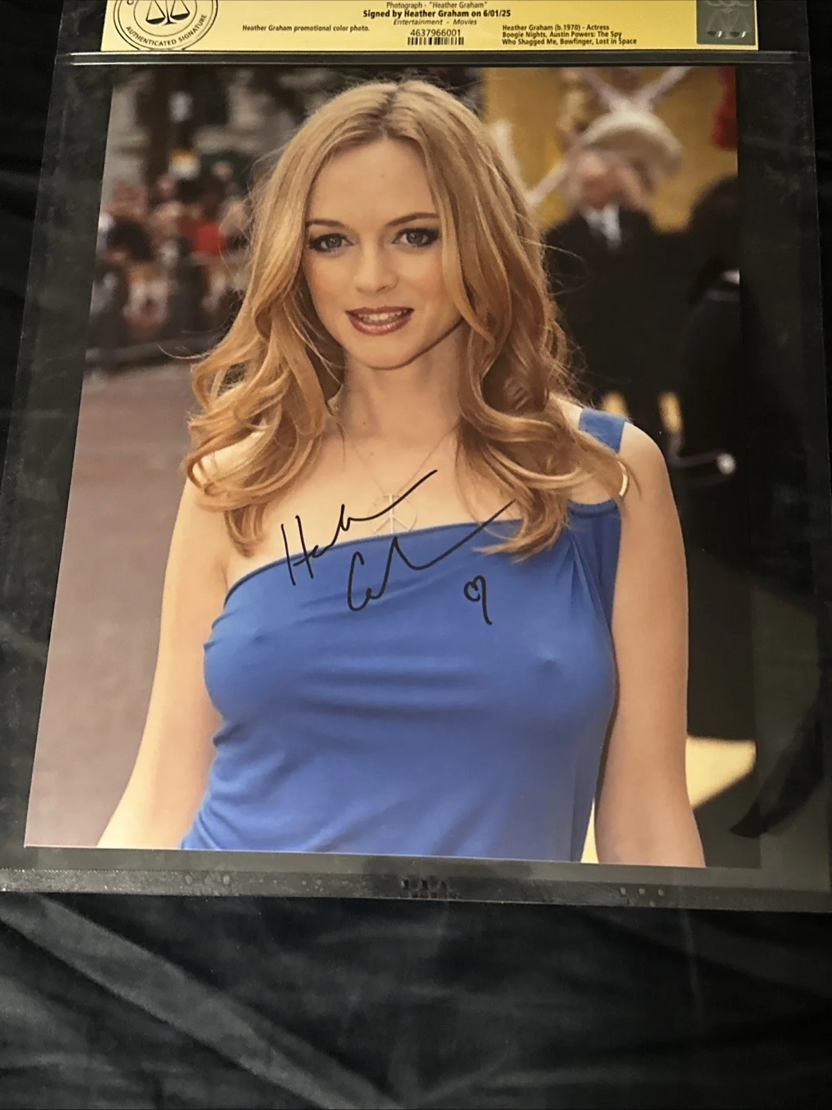 Heather Graham CGC SS Signed Photograph! Austin Powers Boogie Nights Autograph, image 4
