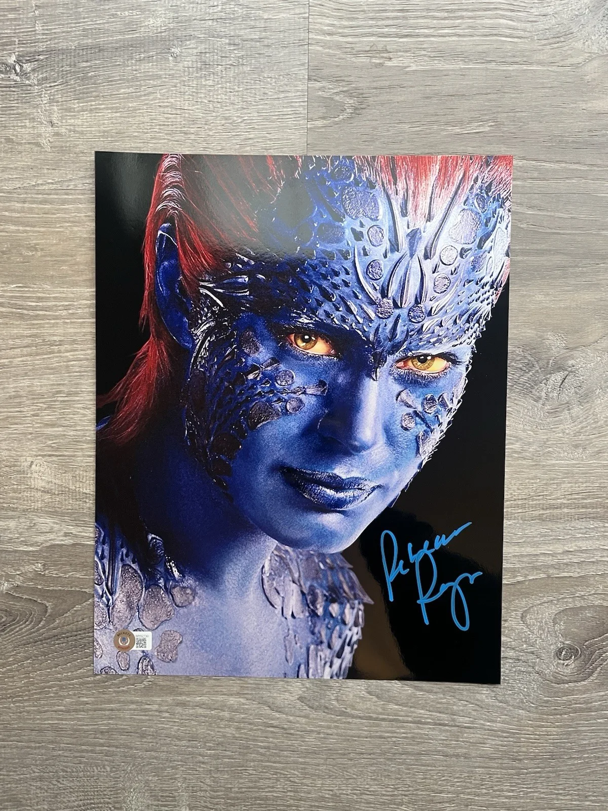 Rebecca Romijn — Rebecca Romijn Signed Mystique Metallic 11x14 Photo Beckett COA X-Men Marvel, изображение 2
