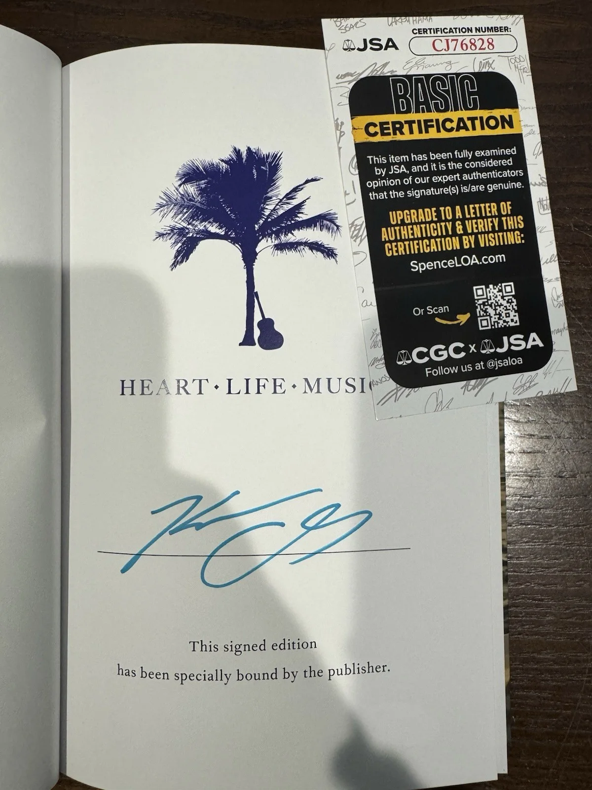 Kenny Chesney Signed Auto Book Heart Life Music 1st HC 2025 HOF In Hand. JSA., изображение 2