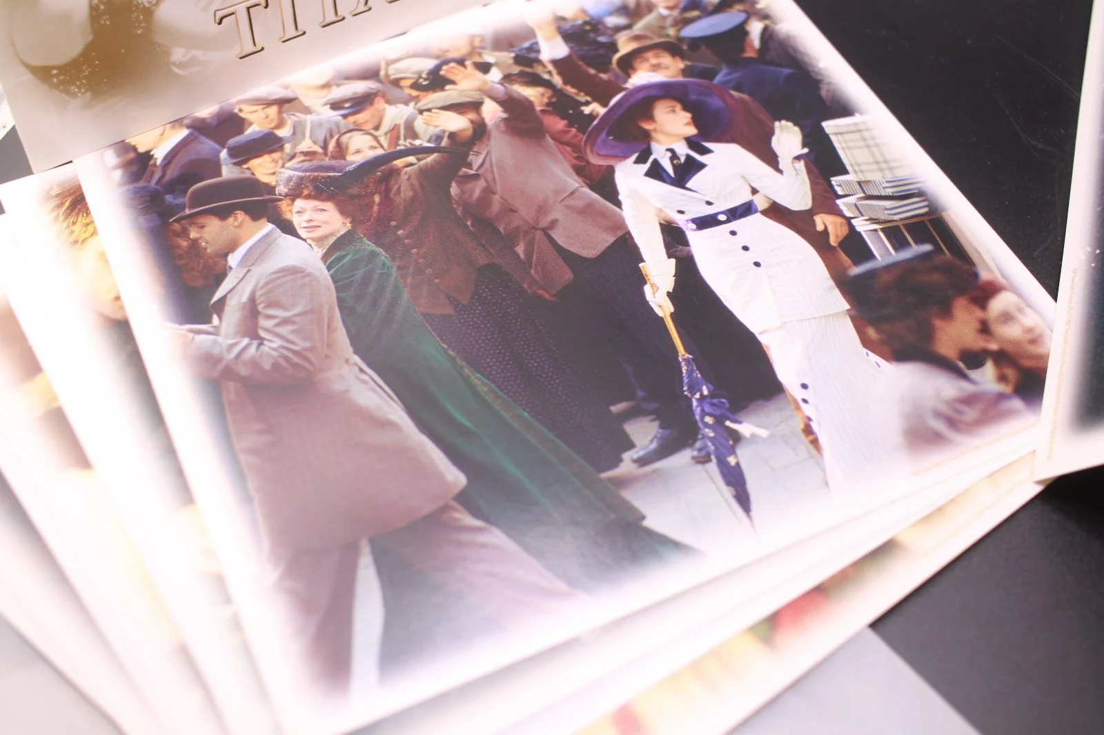Titanic Collectors 35mm Film Cell & Post Cards - Rare Front of Ship Flying Scene, изображение 5
