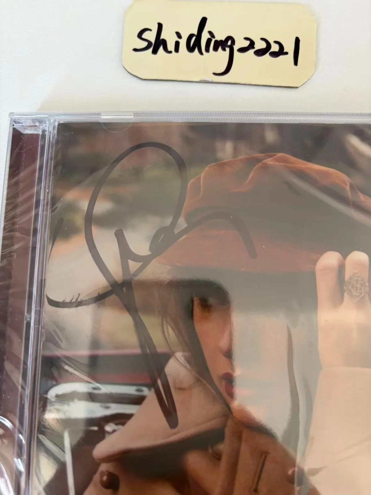 Taylor Swift Hand Signed Red Cd Taylor’S Version Autographed New sealed, image 2