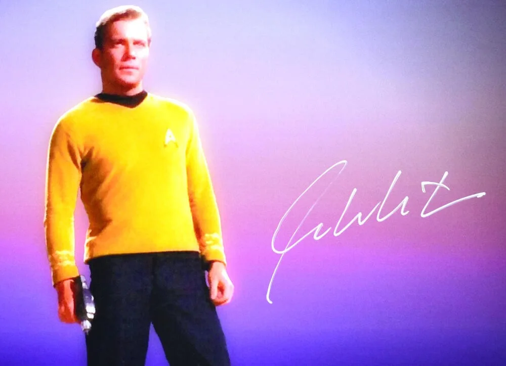 William Shatner — William Shatner Autographed Star Trek 16x20 Rock Photo - Beckett W Hologram, изображение 2