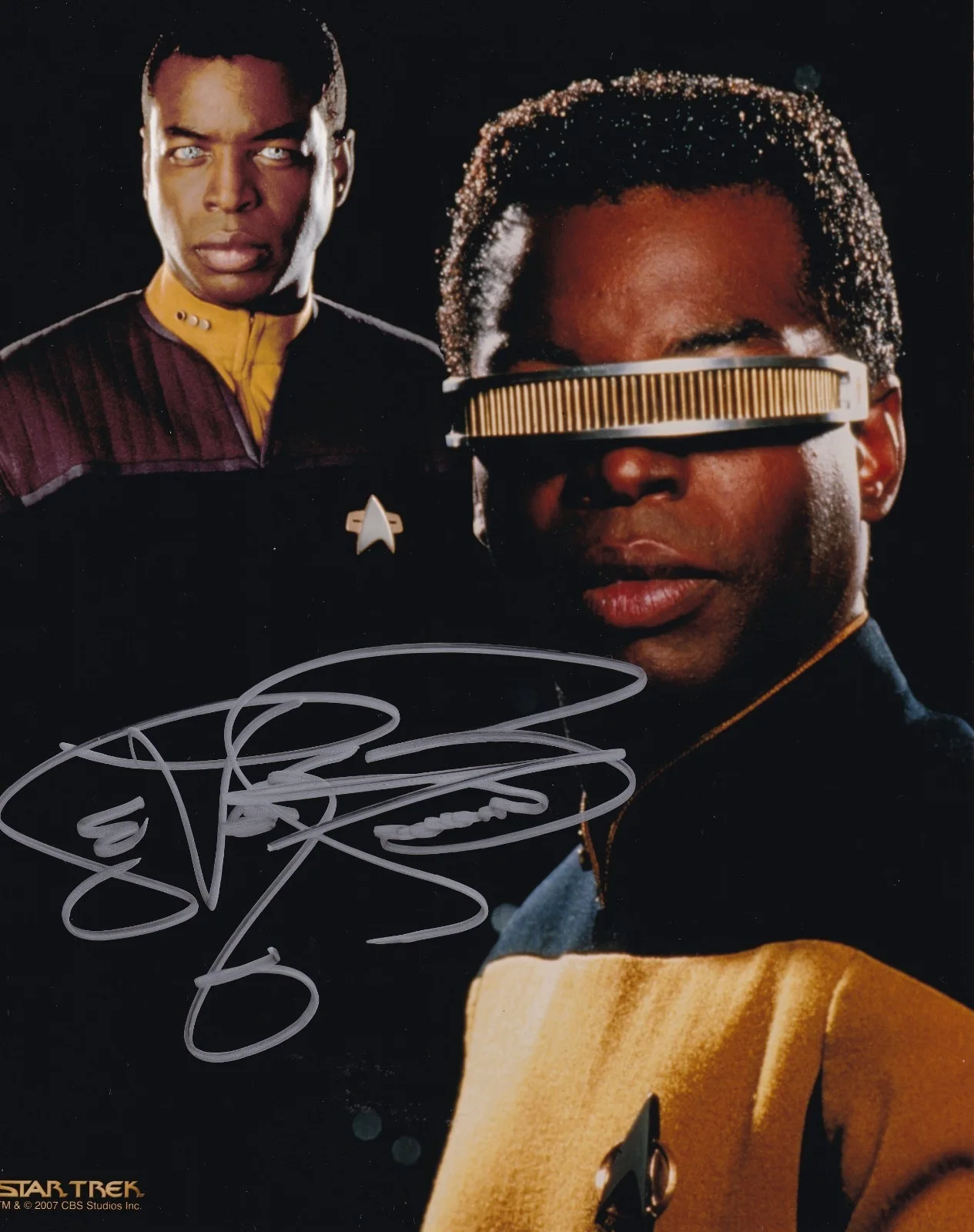 Levar Burton — Levar Burton Star Trek signed 8 x 10 Photo w/COA