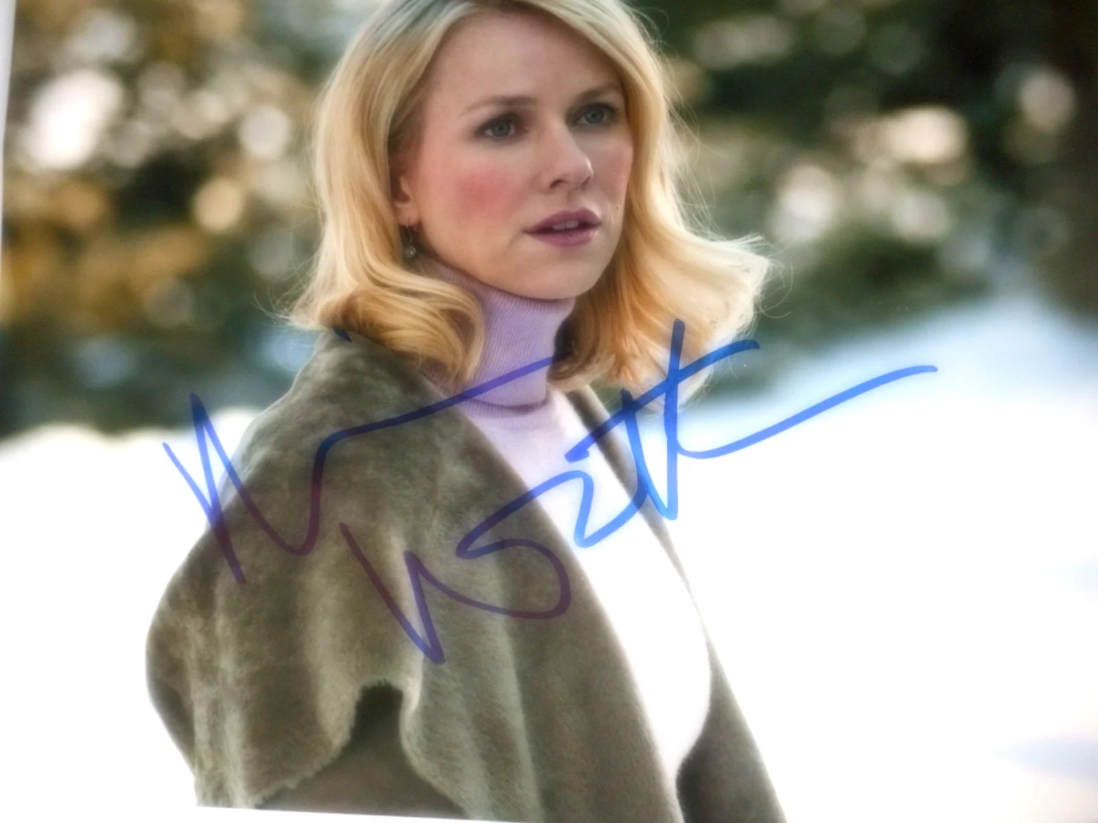 Naomi Watts — Naomi Watts autographed KING KONG/FOE LOVE ALONE 8x10 Photo W/ COA & #d Hologram, изображение 2