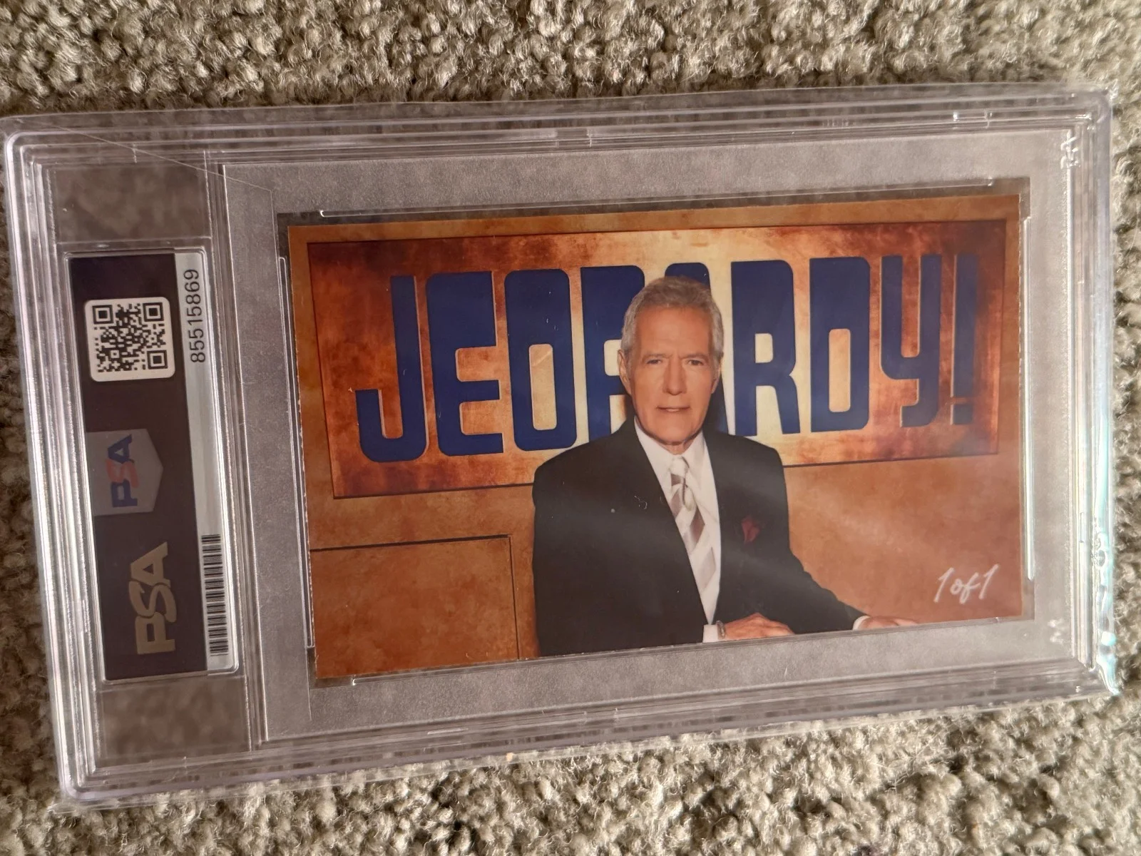 ALEX TREBEK — Alex Trebek Jeopardy Signed Custom 3x5 Card PSA/DNA TV SHOW 1/1 THE ONLY 1 MADE, изображение 2
