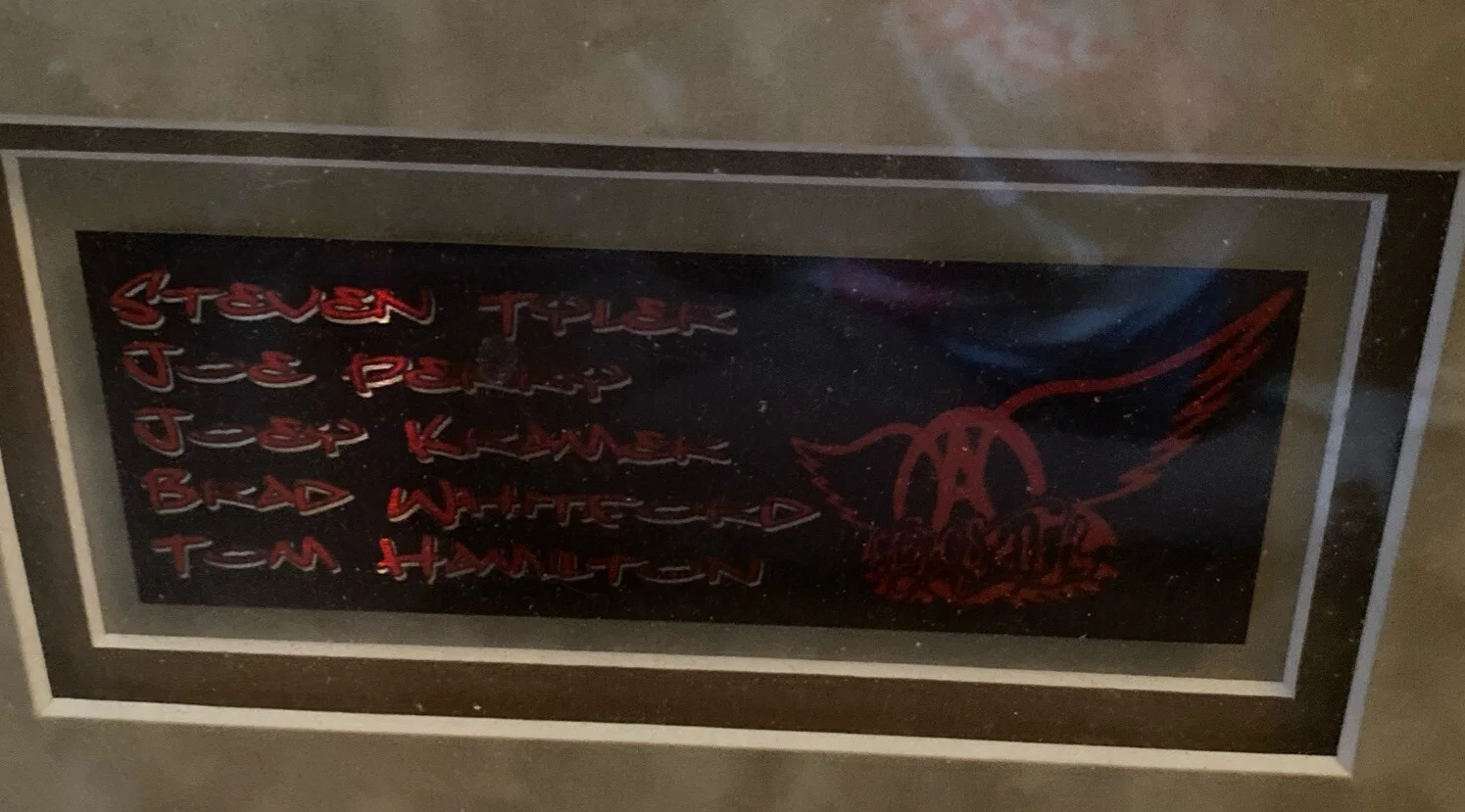 Aerosmith Signed Album Toys In The Attic Album Cover & Framed, изображение 3