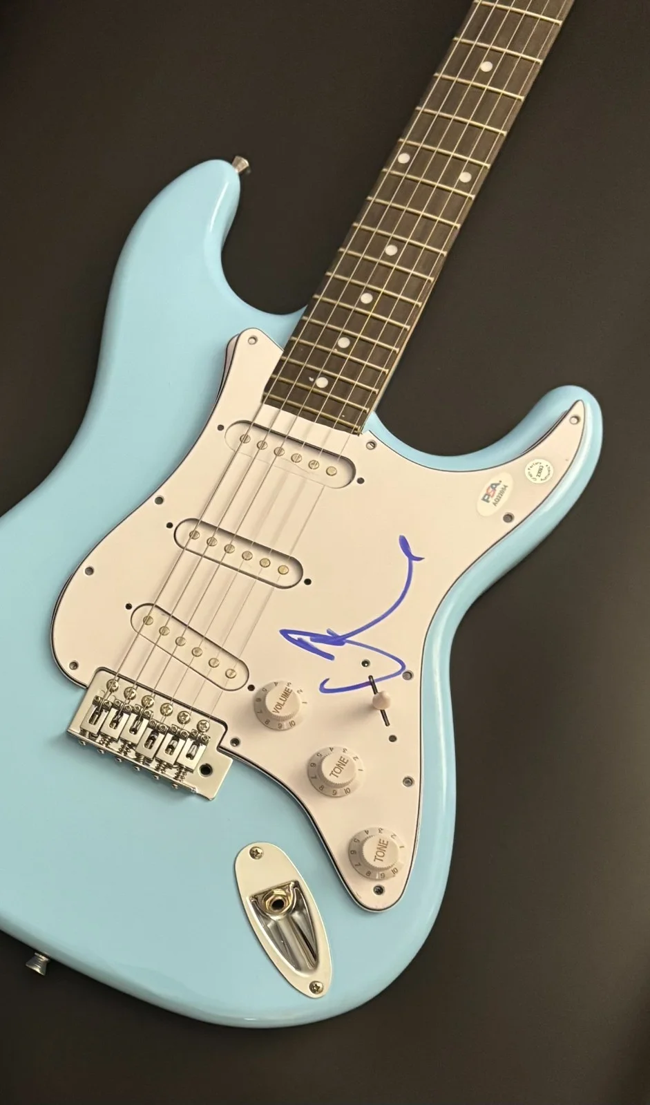 PSA Muse Band Drummer * DOMINIC HOWARD * Signed Electric Guitar COA, image 3