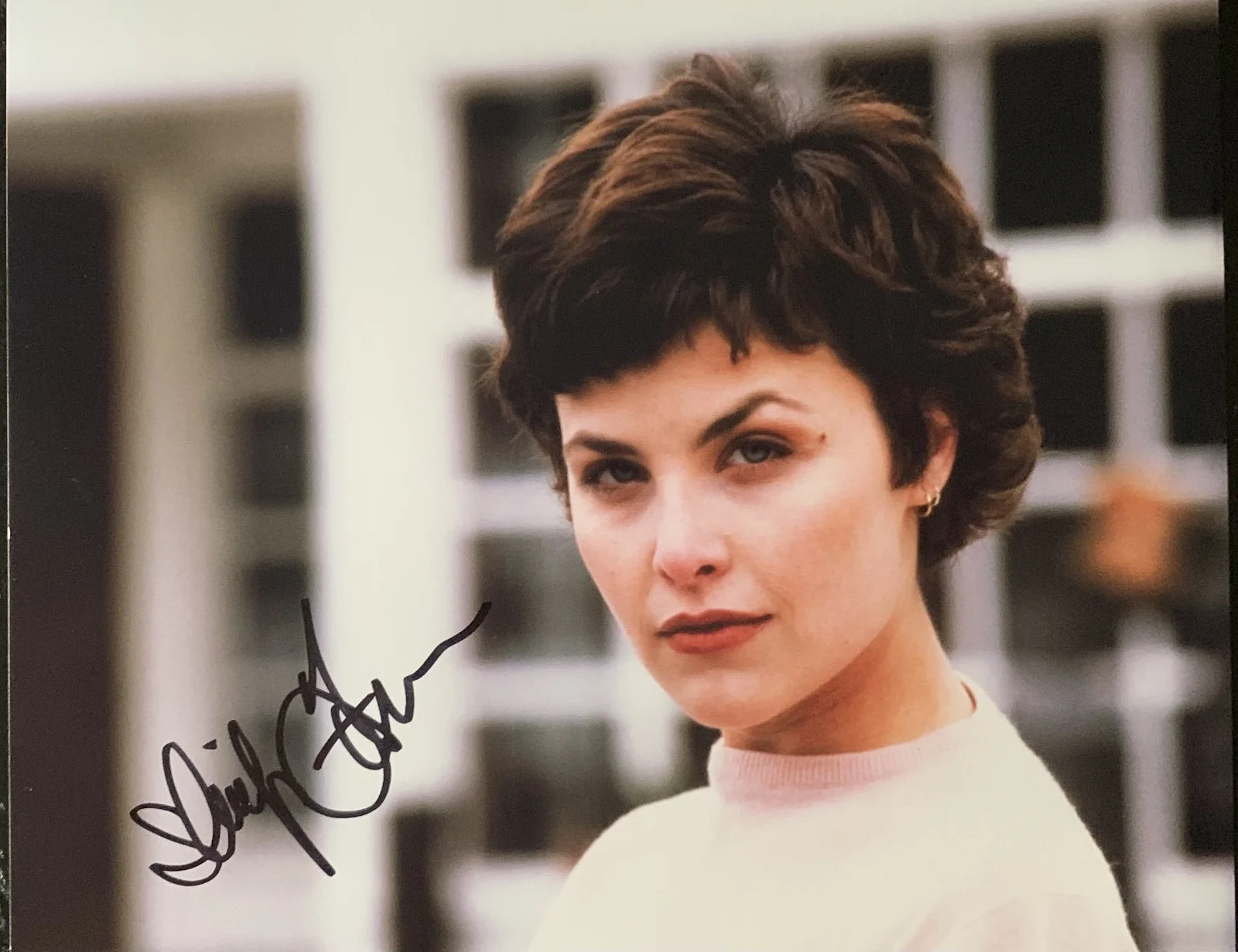 Sherilyn Fenn — Sherilyn Fenn SIGNED 8x10 Twin Peaks Audrey Horne