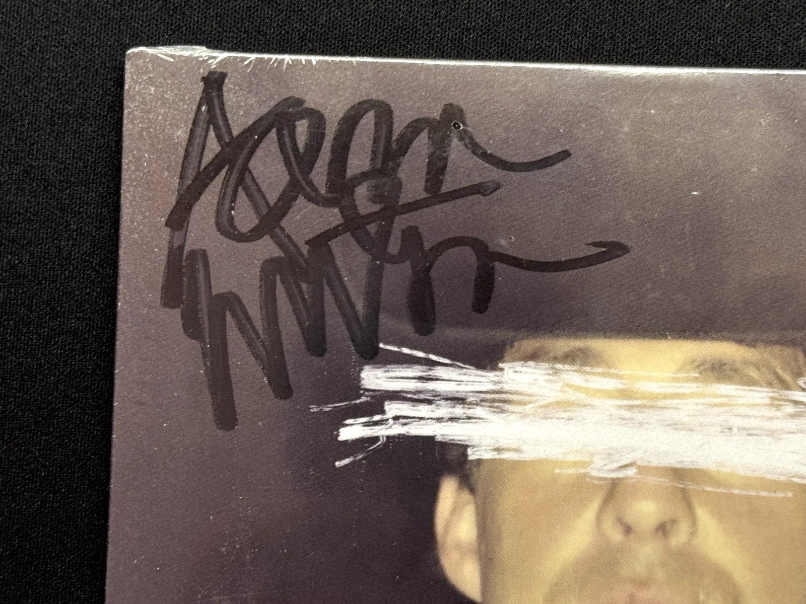 Aaron Watson Autographed Signed CD Unwanted Man 2022 Cheap Seat 11 songs, изображение 2