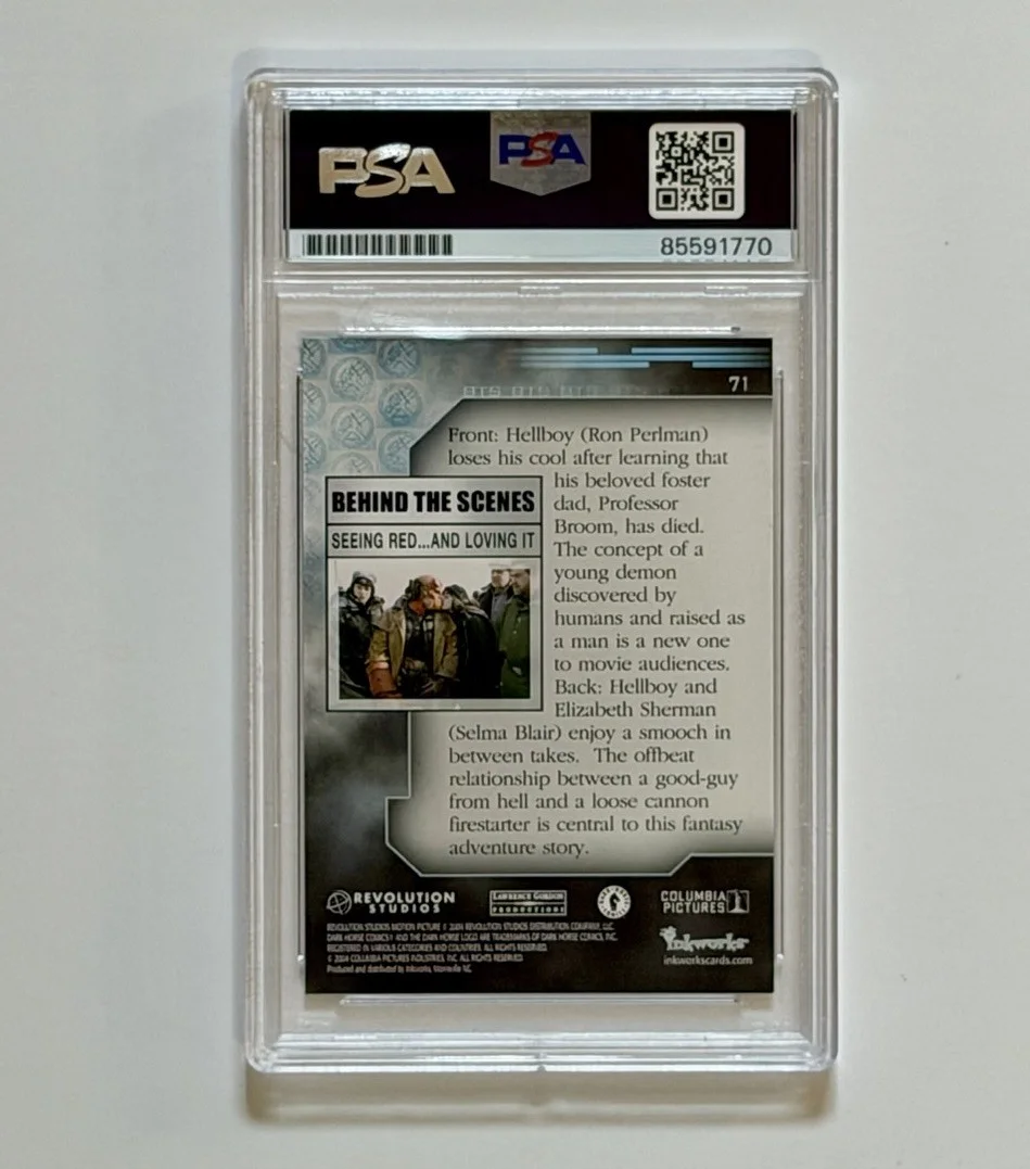 Guillermo Del Toro — GUILLERMO DEL TORO SIGNED AUTOGRAPH 2004 INKWORKS HELLBOY CARD PSA (A), image 2