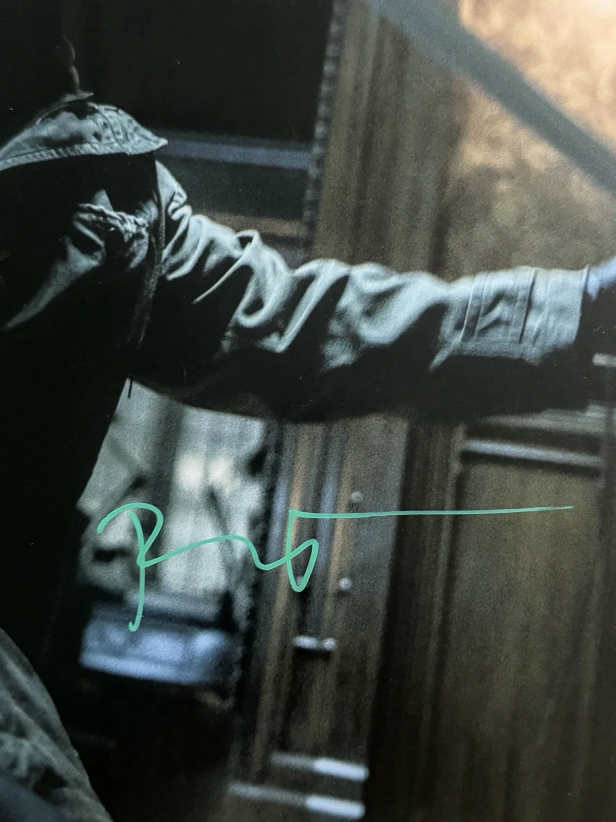 Paul Dano — PAUL DANO SIGNED AUTOGRAPH 11x14 PHOTO THE BATMAN RIDDLER BT55344, image 2