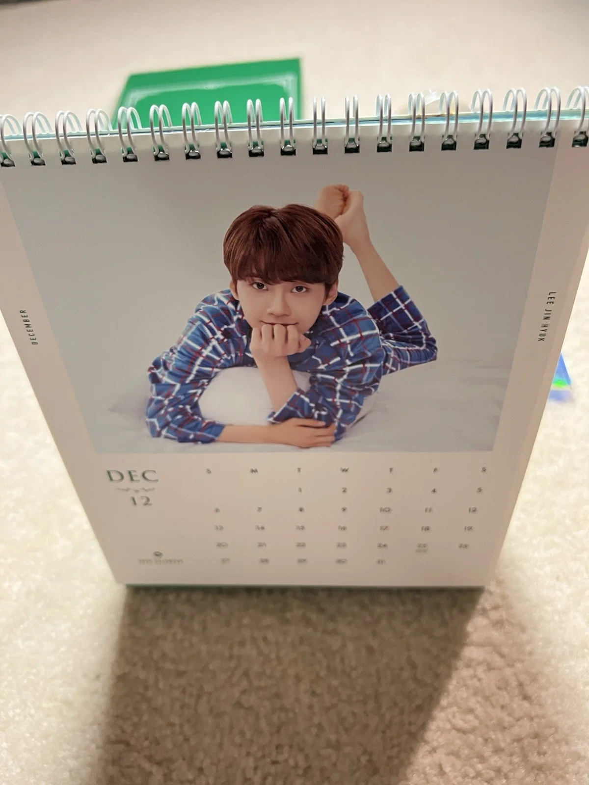 LEE JIN HYUK JINHYUK 2020 CALENDAR + Official T.Y.F.L Light Fan + Card Pouch, изображение 4