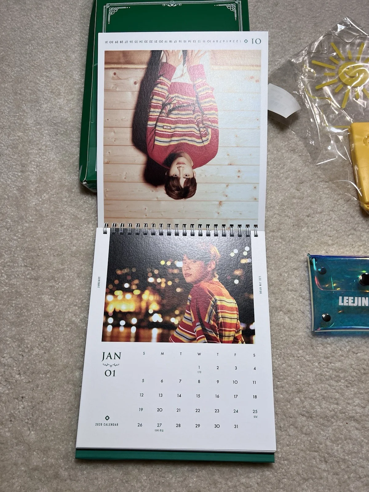 LEE JIN HYUK JINHYUK 2020 CALENDAR + Official T.Y.F.L Light Fan + Card Pouch, изображение 5