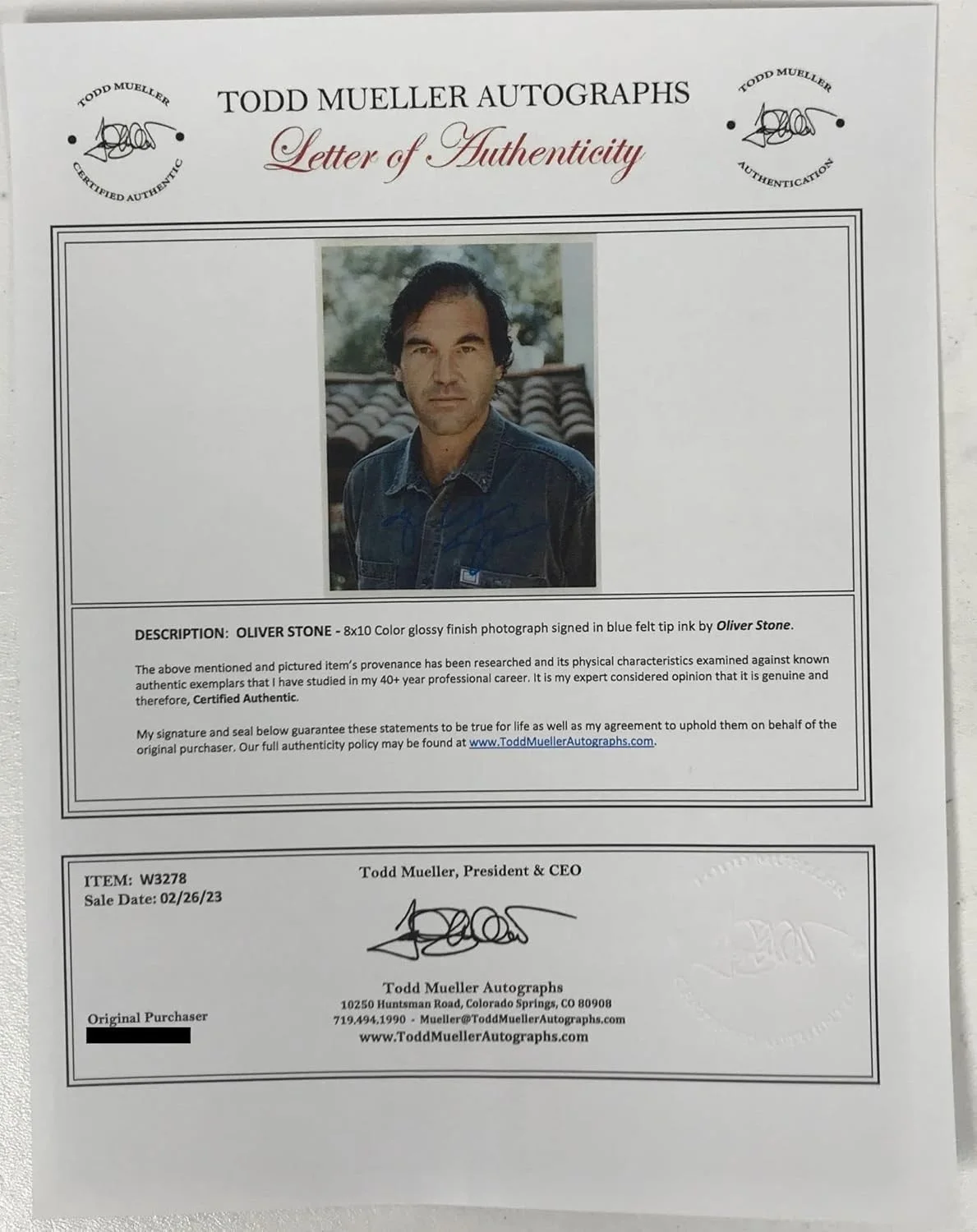 Oliver Stone — Oliver Stone Signed Autographed Glossy 8x10 Photo - Todd Mueller Authenticated, image 2