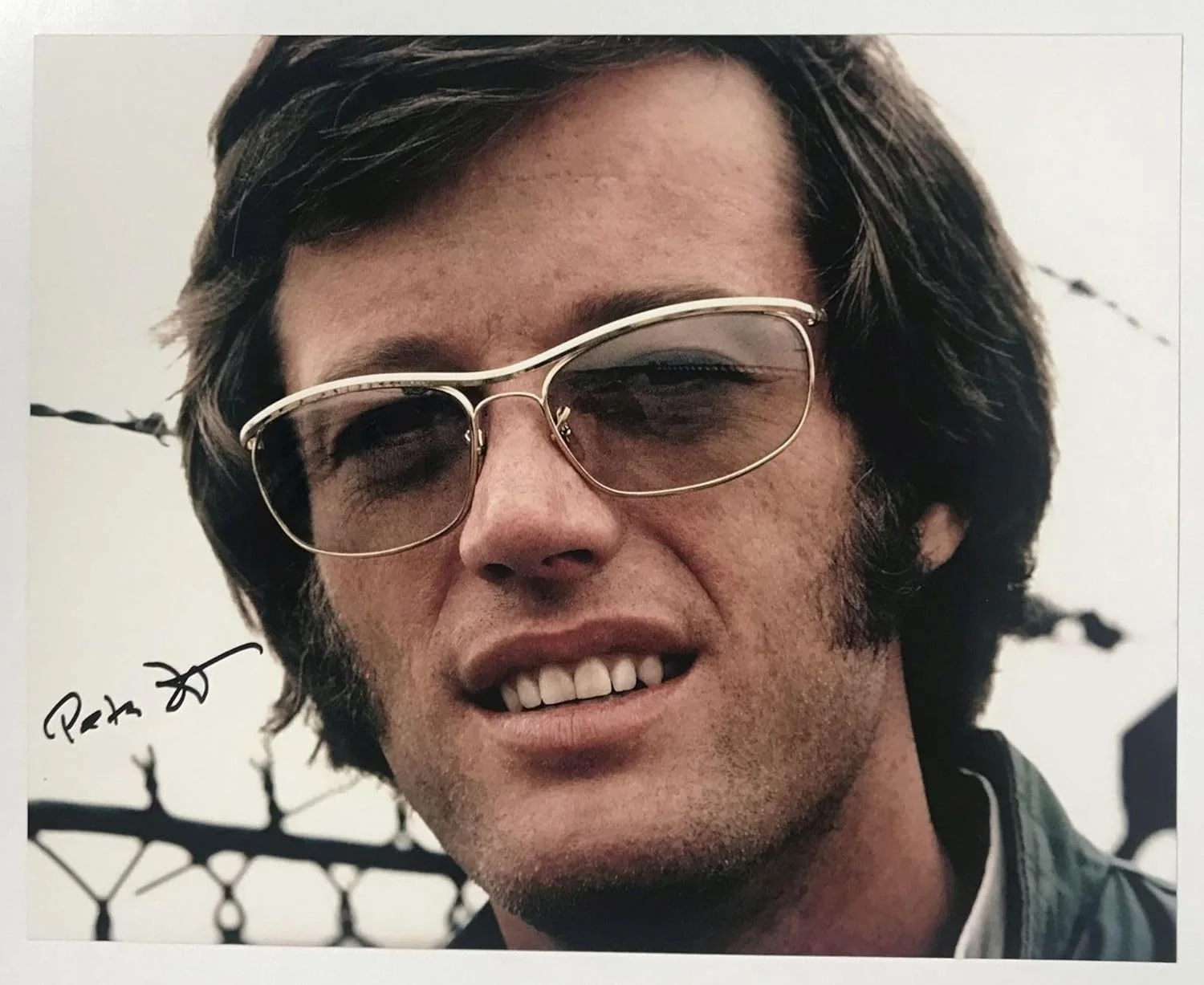 Peter Fonda — Peter Fonda (d. 2019) Signed Autographed "Easy Rider" Glossy 8x10 Photo