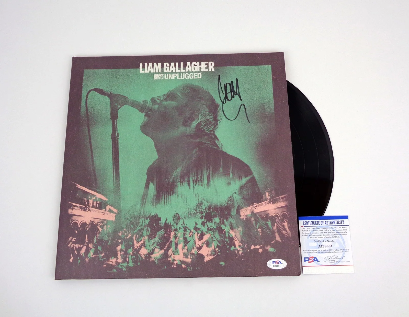 Liam Gallagher — Liam Gallagher Oasis Signed Autograph MTV Unplugged Vinyl Record PSA/DNA COA