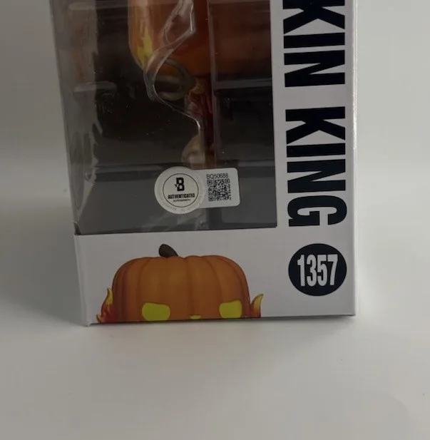 Chris Sarandon — CHRIS SARANDON SIGNED DISNEY PUMPKIN KING FUNKO POP BAS BECKETT EXCLUSIVE, изображение 4
