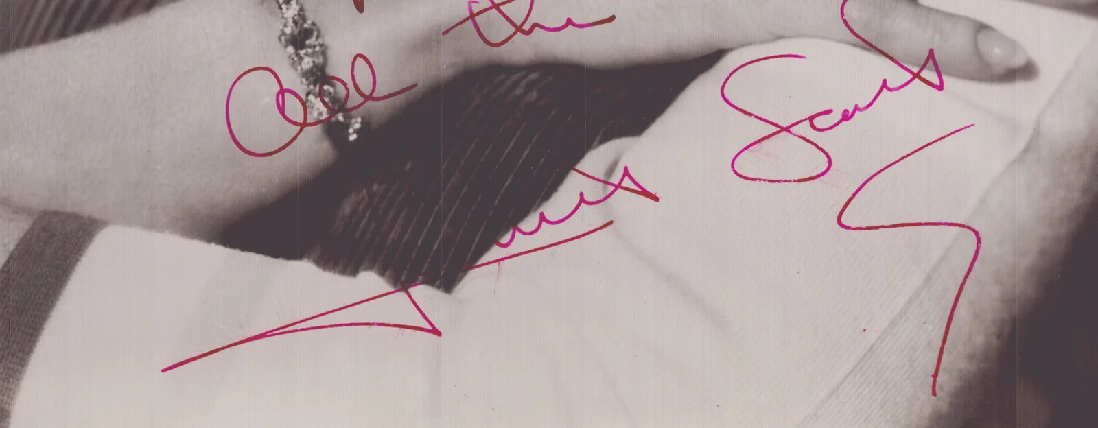 Lizabeth Scott — LIZABETH SCOTT - AUTOGRAPHED INSCRIBED PHOTOGRAPH, image 2