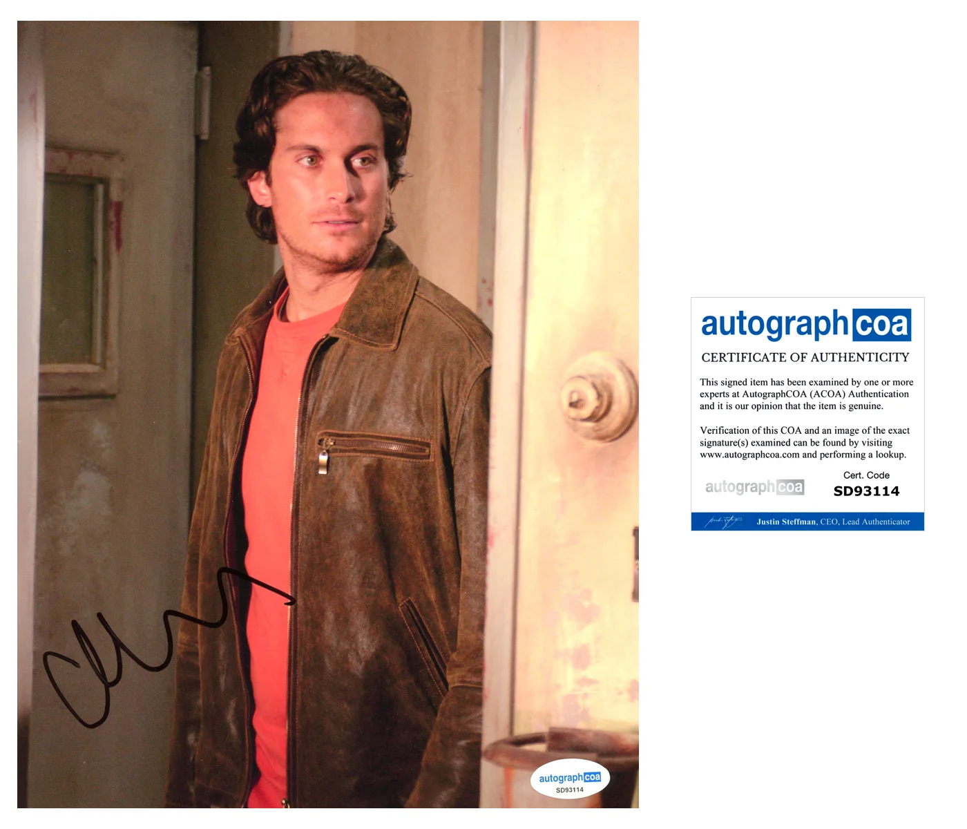 Oliver Hudson — Oliver Hudson signed Autographed 8x10 Photo a HOT A Merry Little Ex-Mas ACOA COA