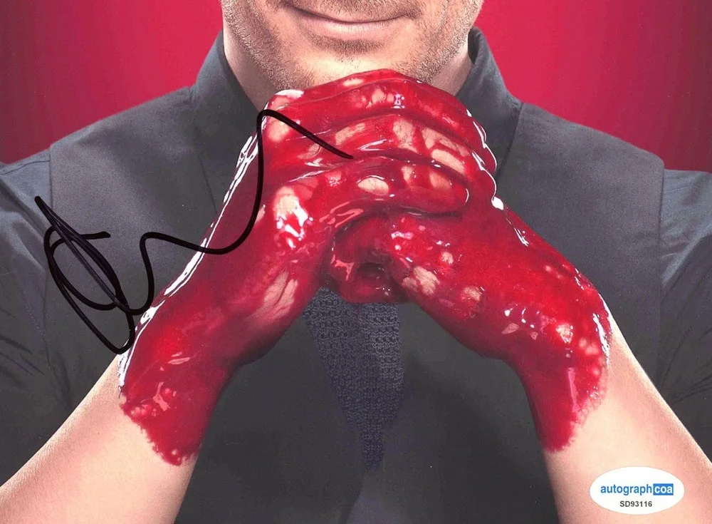 Oliver Hudson — Oliver Hudson signed "SCREAM QUEENS" 8x10 Photo c A Merry Little Ex-Mas ACOA COA, изображение 4