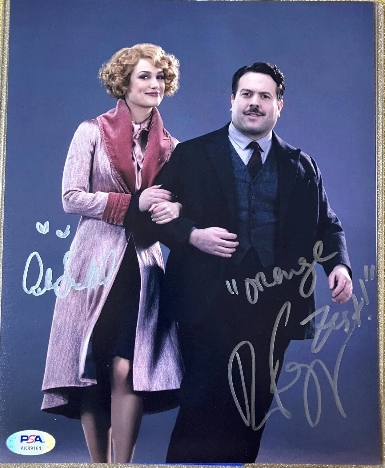 Dan Fogler — Dan Fogler & Alison Sudol Signed Photo Fantastic Beasts Harry Potter PSA