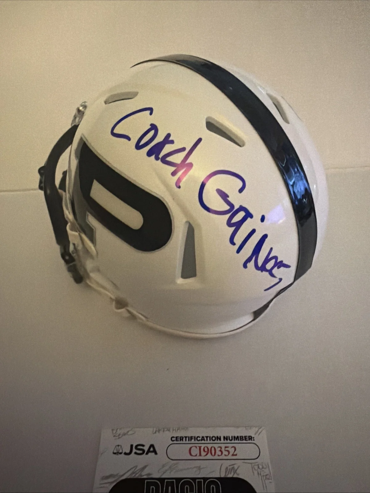 BILLY BOB THORNTON — BILLY BOB THORNTON SIGNED AUTOGRAPH MOJO MINI HELMET FRIDAY NIGHT LIGHTS JSA COA, image 3