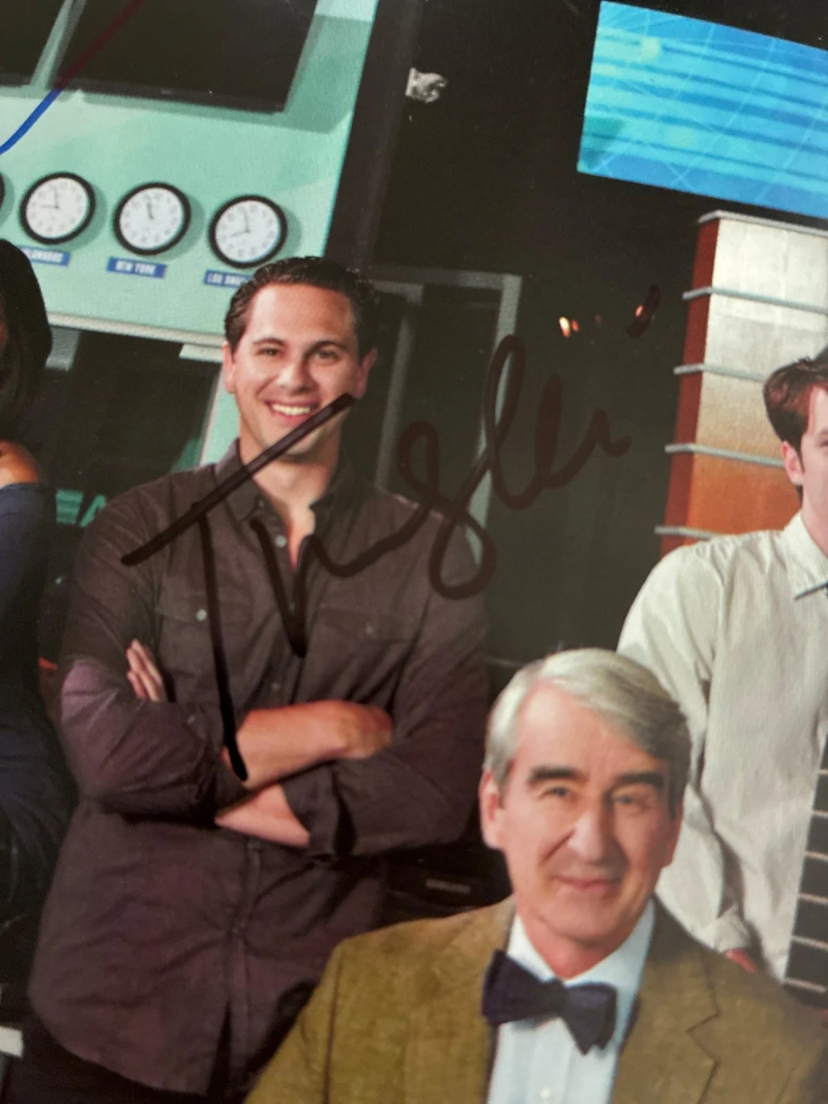 The Newsroom Cast Signed Poster — Dev Patel, Olivia Munn, Jeff Daniels, изображение 3