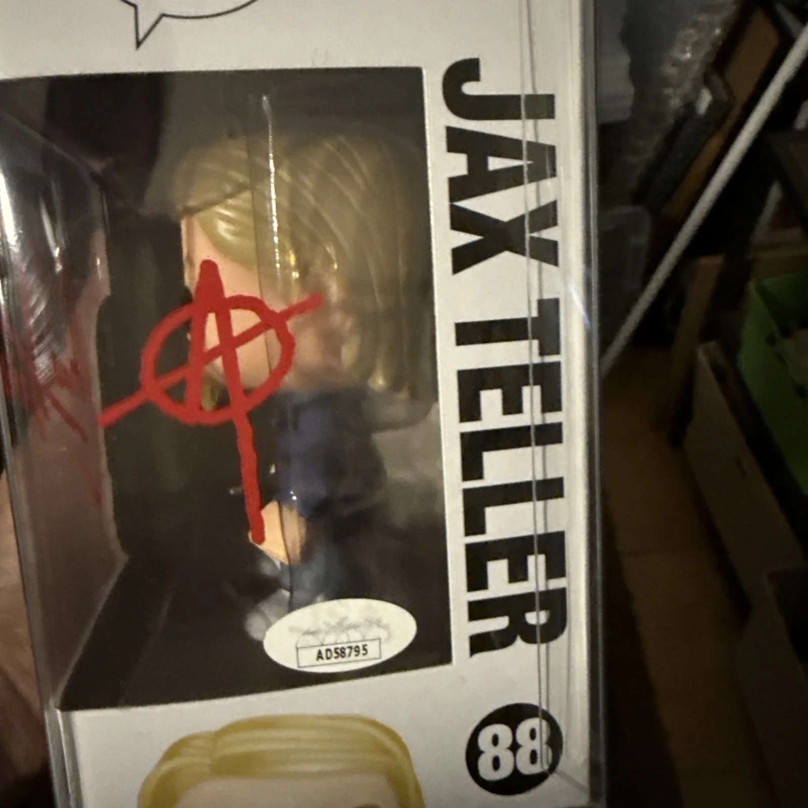 Sons Of Anarchy Jax Teller Charlie Hunan Signed Funko Pop #88 JSA COA, изображение 3
