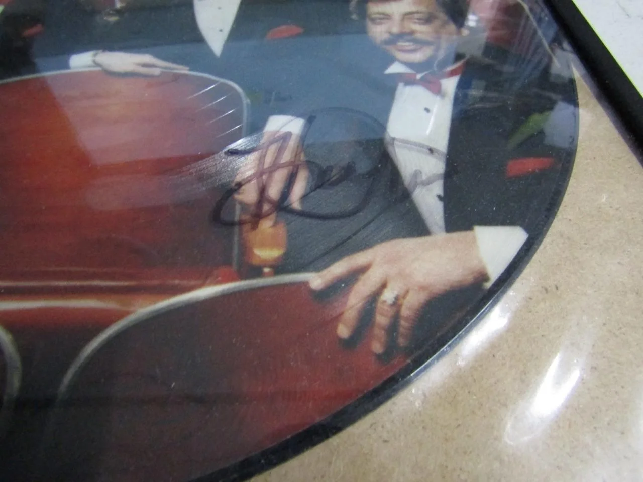 STATLER BROTHERS FOUR FOR THE SHOW AUTOGRAPHED VINYL LP ALBUM FRAMED, image 5