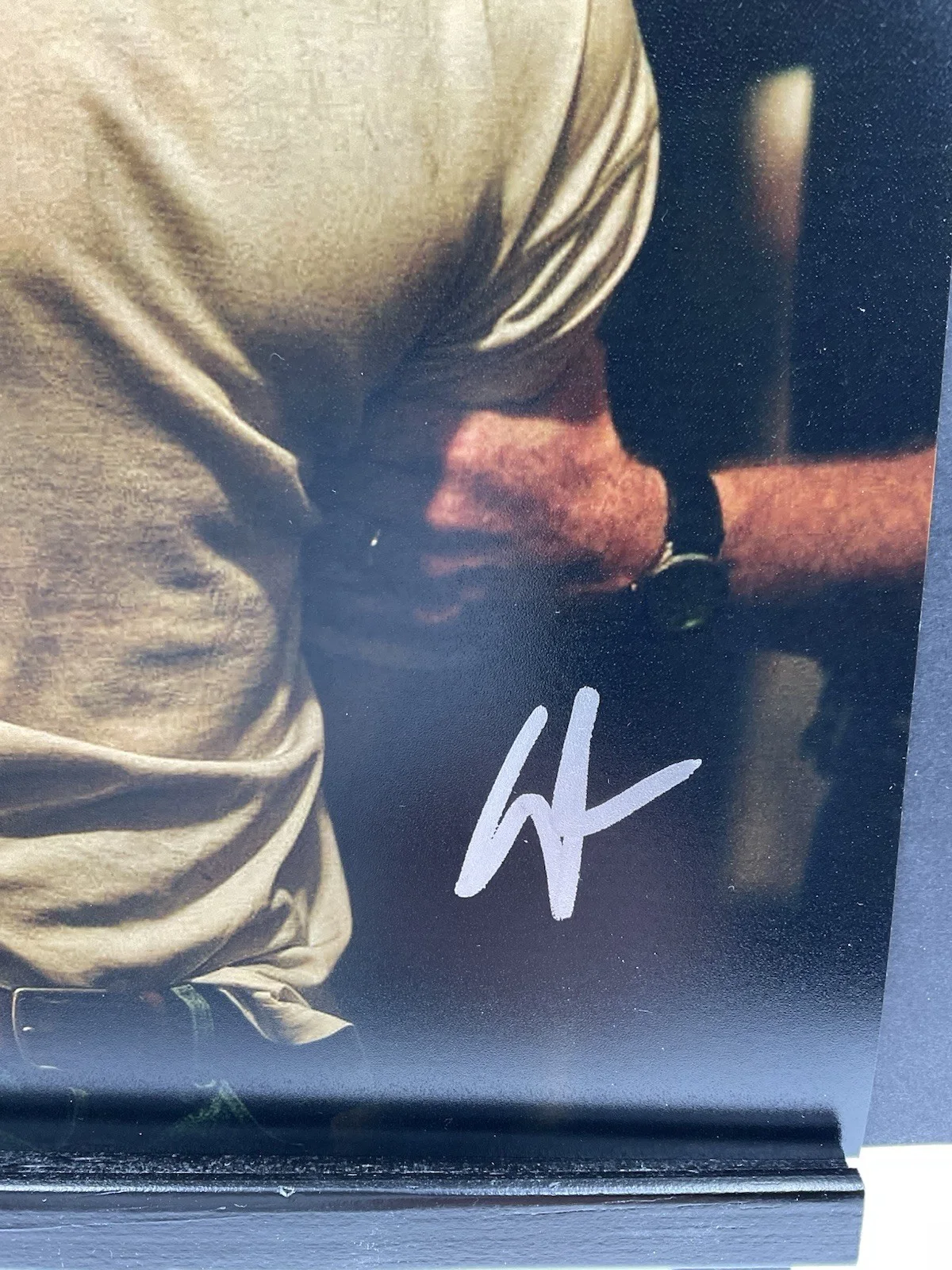 Evan Peters — Evan Peters signed 8x10 Monsters signed 8x10 Evan Peters signed Dahmer BAS auto, изображение 2