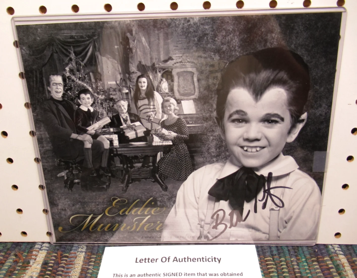 BUTCH PATRICK — THE MUNSTERS EDDIE MUNSTER BUTCH PATRICK SIGNED 8X10 PHOTO AUTOGRAPHED W COA, изображение 2