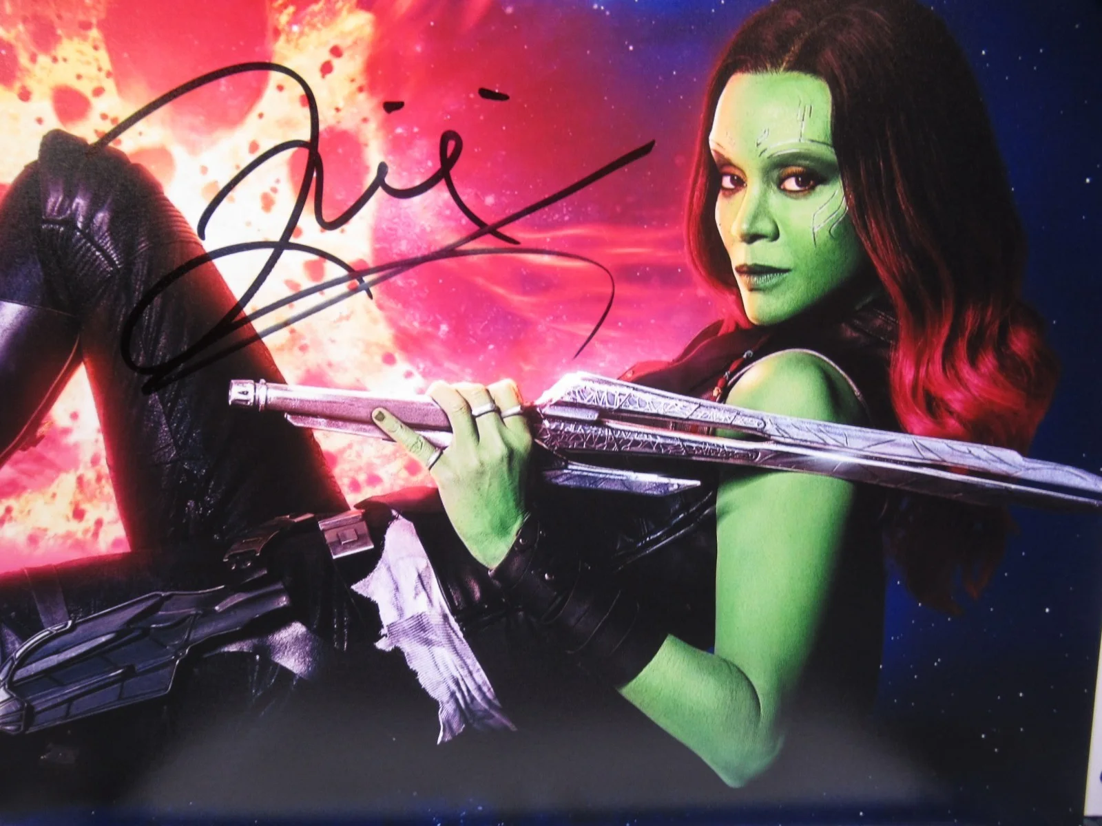 ZOE SALDANA — ZOE SALDANA GAMORA GUARDIANS OF THE GALAXY SIGNED 8"X10" PHOTO AUTOGRAPHED W COA