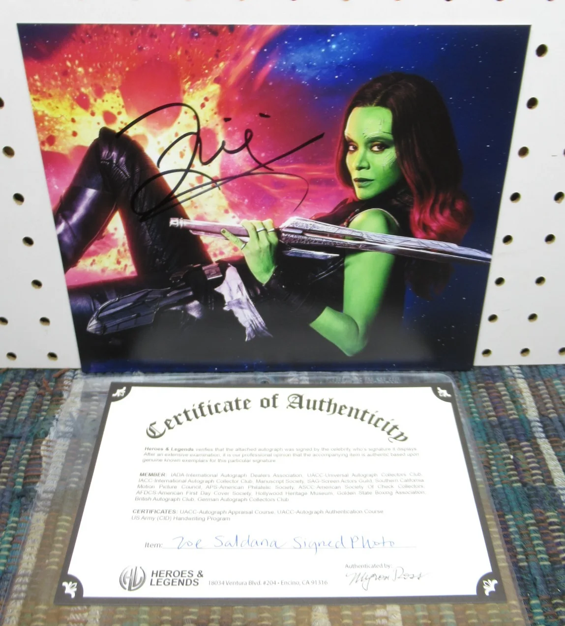 ZOE SALDANA — ZOE SALDANA GAMORA GUARDIANS OF THE GALAXY SIGNED 8"X10" PHOTO AUTOGRAPHED W COA, изображение 3
