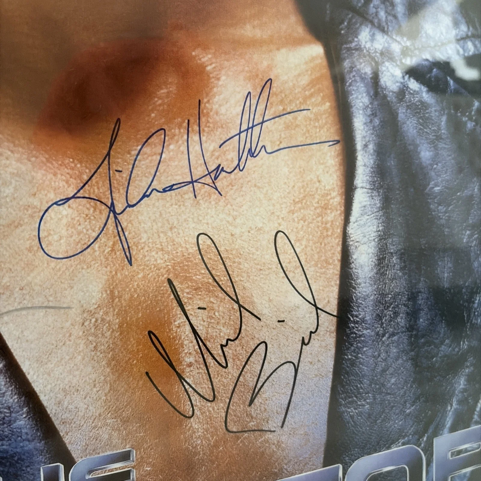 Arnold Schwarzenegger — The Terminator Poster Signed Arnold Schwarzenegger, James Cameron 5X signatures!, изображение 5