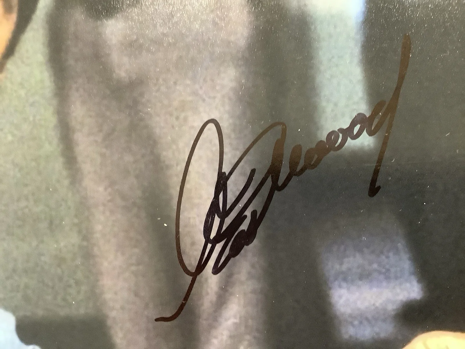Clint Eastwood — Clint Eastwood Signed Photo 11x14 Escape From Alcatraz Actor Autograph PSA/DNA, изображение 3