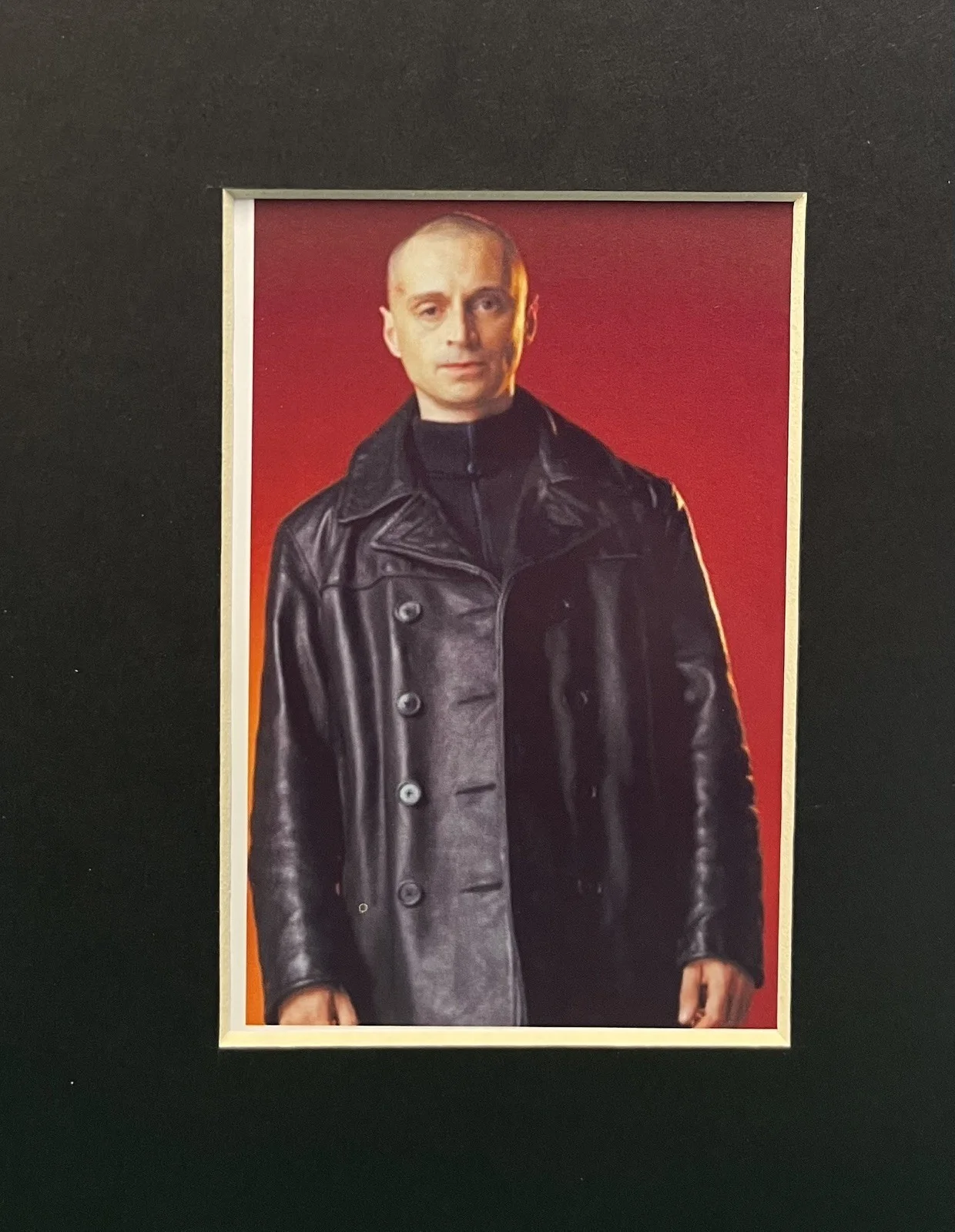 ROBERT CARLYLE . The World is not Enough 35mm Film Cell Mounted Display, image 3