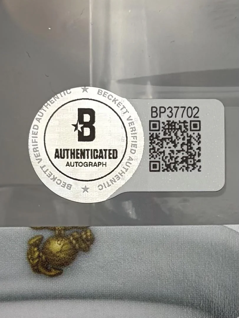 Alec Baldwin signed U.S. Marines Funko w/ Lt. Ryan insc - Beckett COA *RARE*, изображение 4