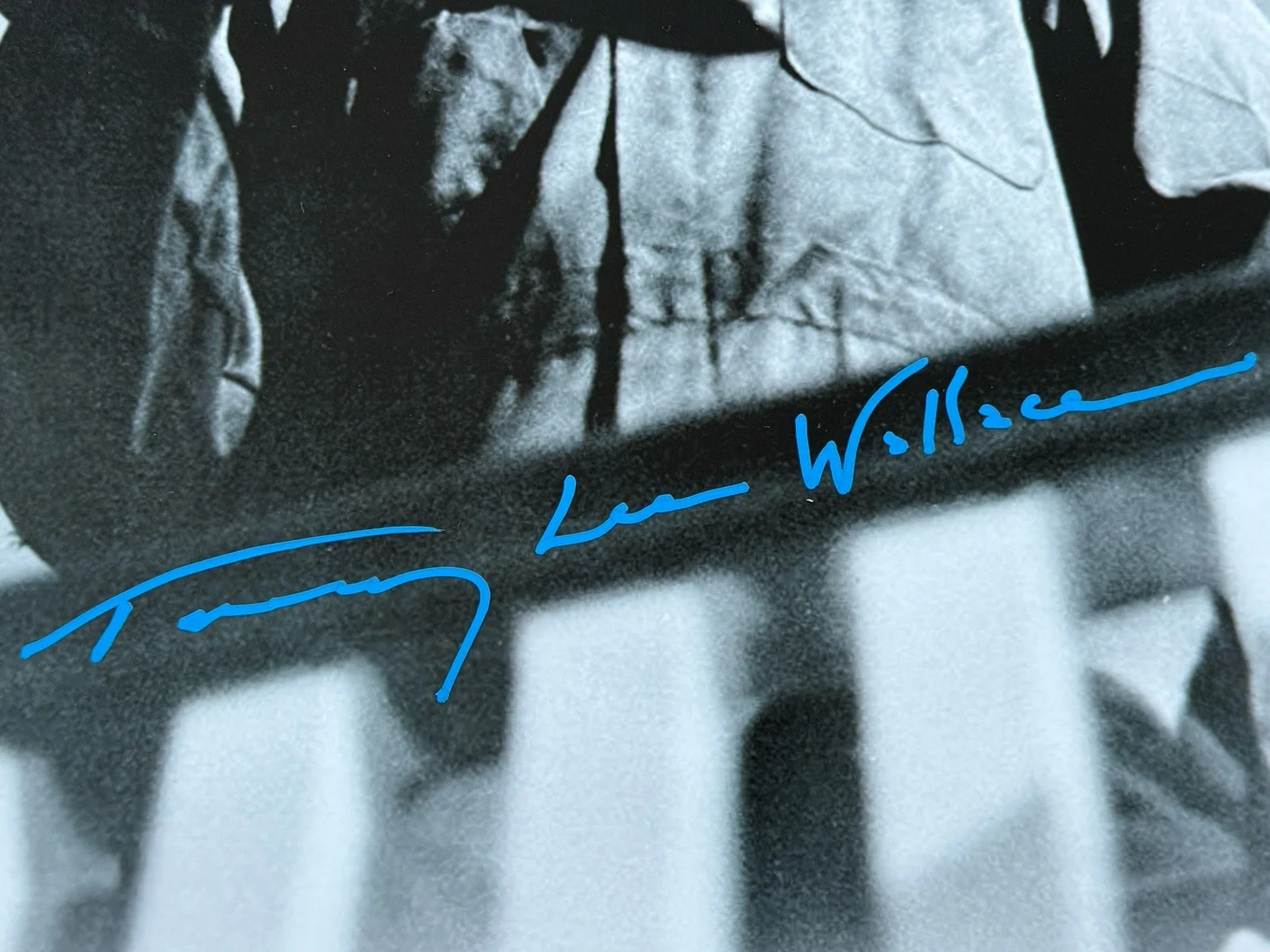 John Carpenter — John Carpenter +2 Signed Michael Myers 16x20 Photo Halloween EXACT PROOF JSA A, image 4