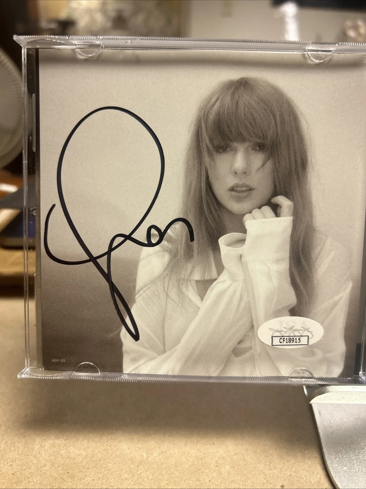 Taylor Swift Signed The Tortured Poets Department CD Insert JSA, image 3