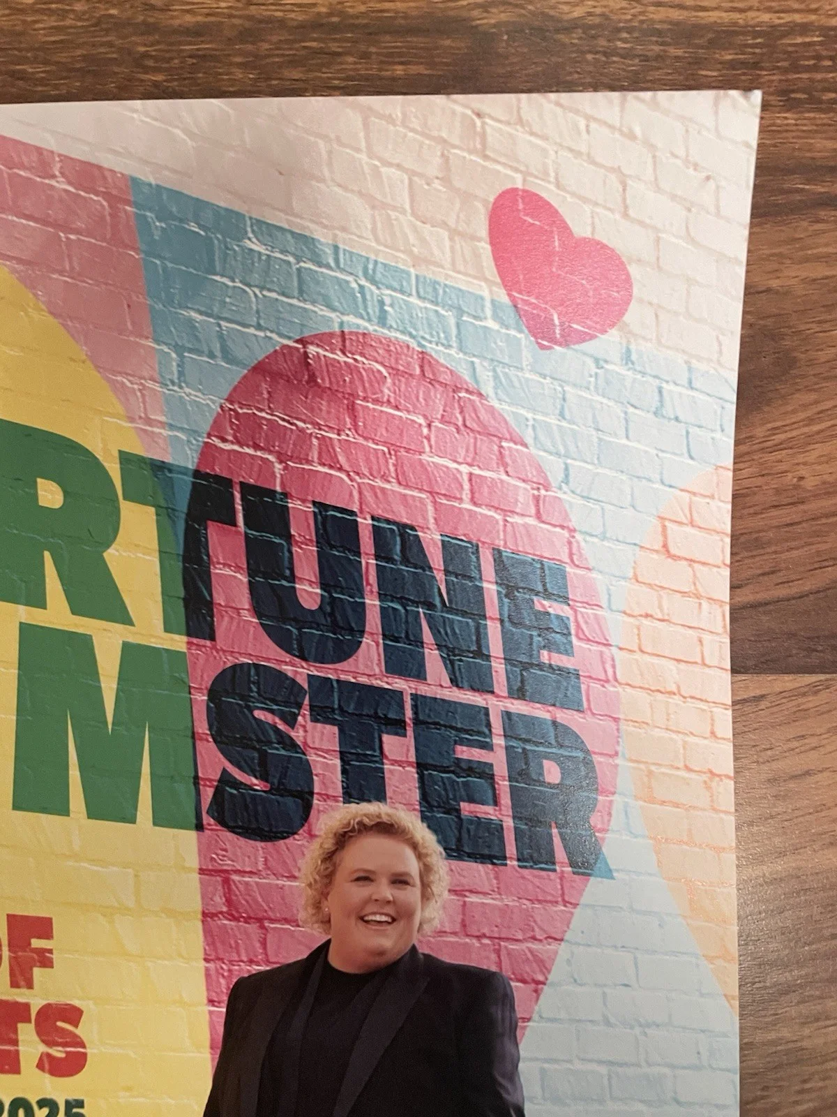 FORTUNE FEIMSTER 2025 Autographed Tour Poster Takin’ Care Of Biscuits ZOOTOPIA 2, изображение 4