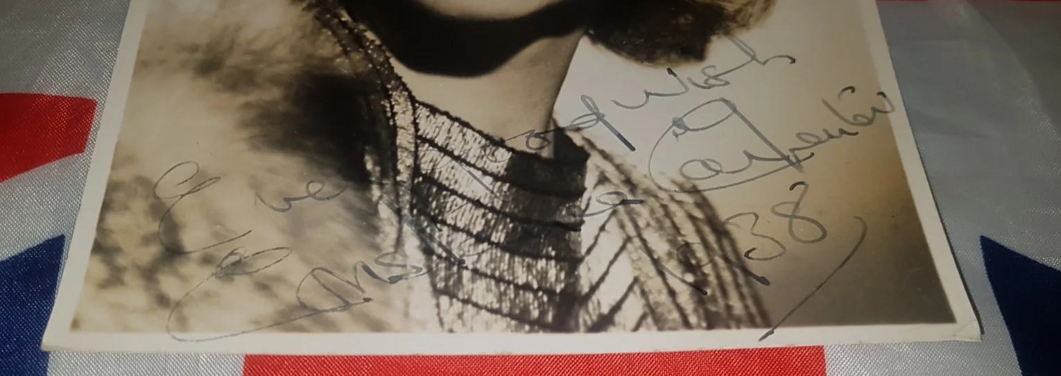Constance Carpenter Film & Theatre Actress Original Signed Photograph 1938, изображение 2